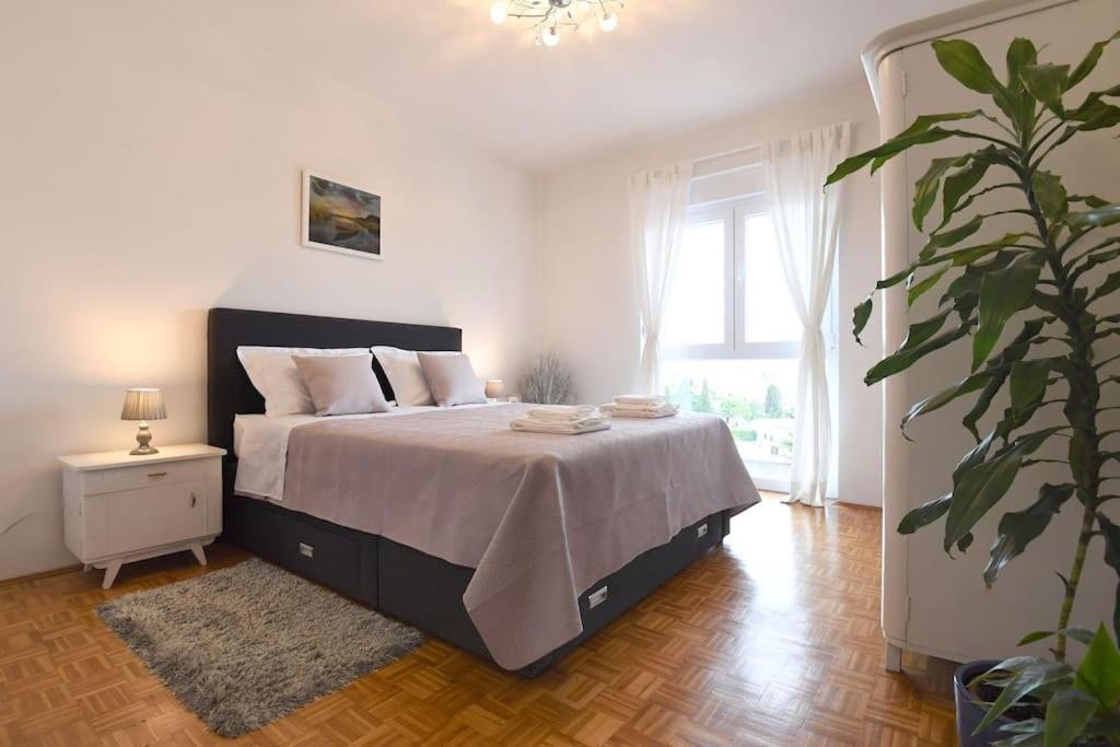 Apartman Ilijana Задар Экстерьер фото